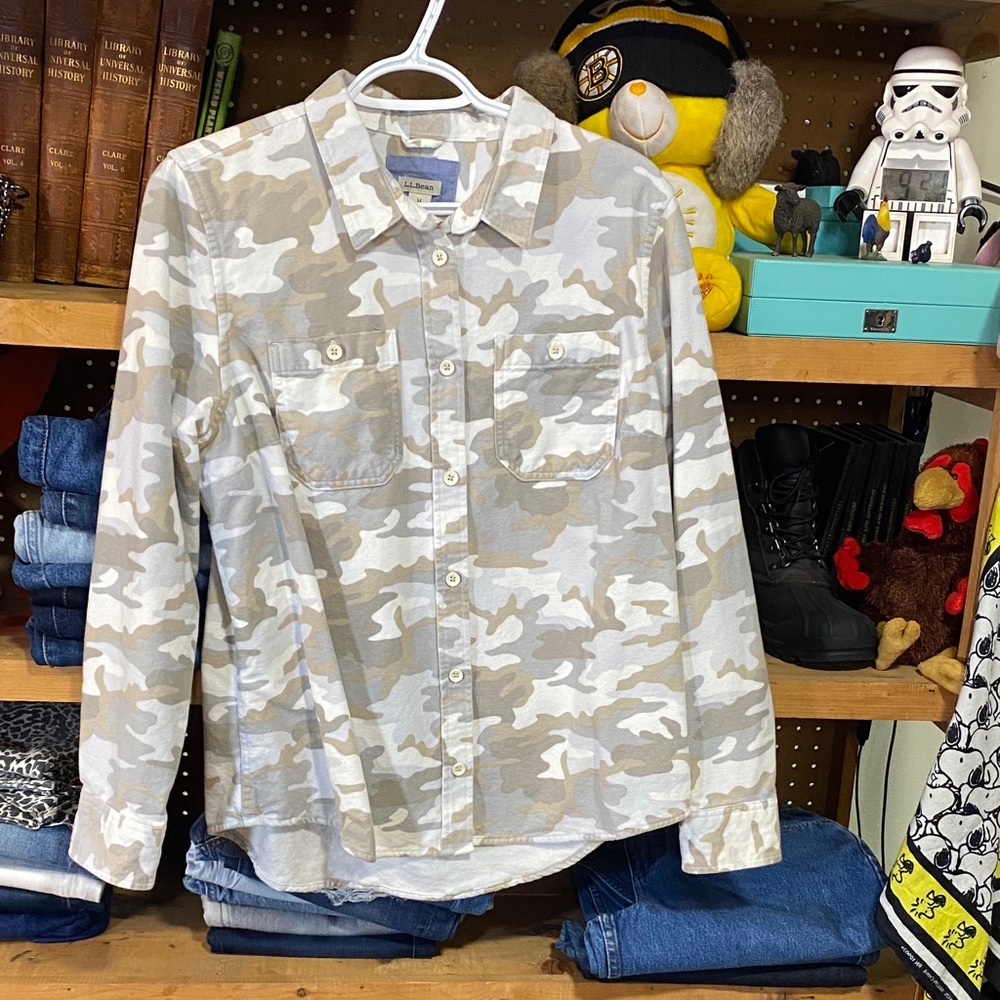 L.L. Bean Camouflage chamois Button Down Shirt - Grey, Beige and White